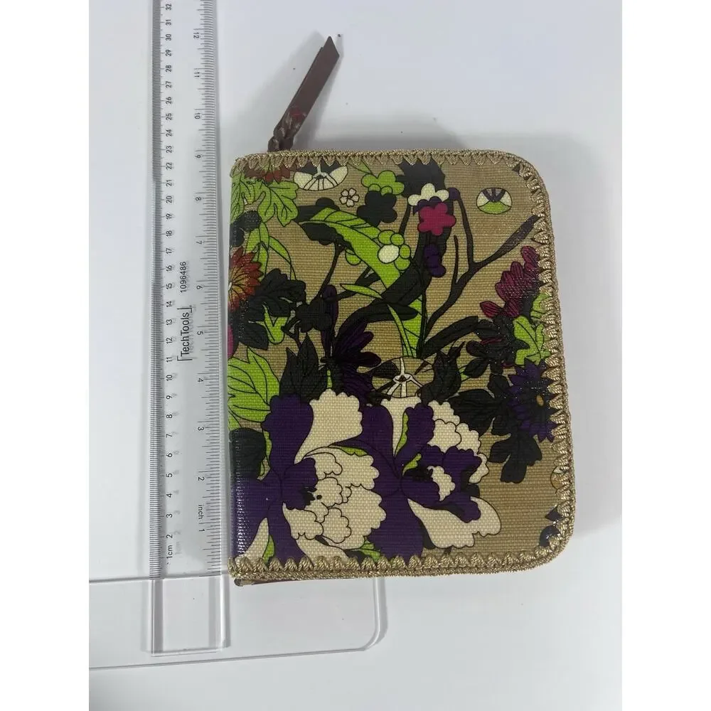 Sak Roots Kindle E-Reader Tablet Case 6